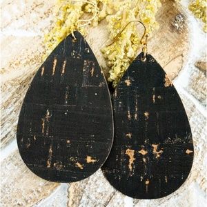 BLACK CORK TEARDROP EARRINGS